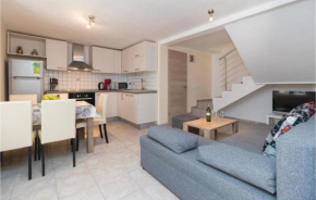 Gorgeous Home In Zadar With Wifi